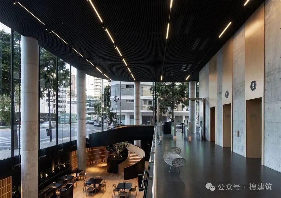 高层办公 | 全玻璃立面